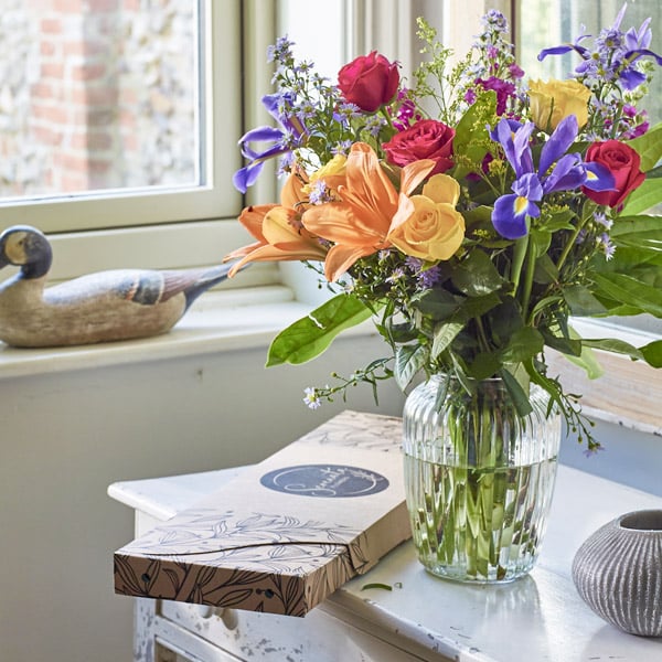 How to Decorate Your Special Occasion With Flowers?