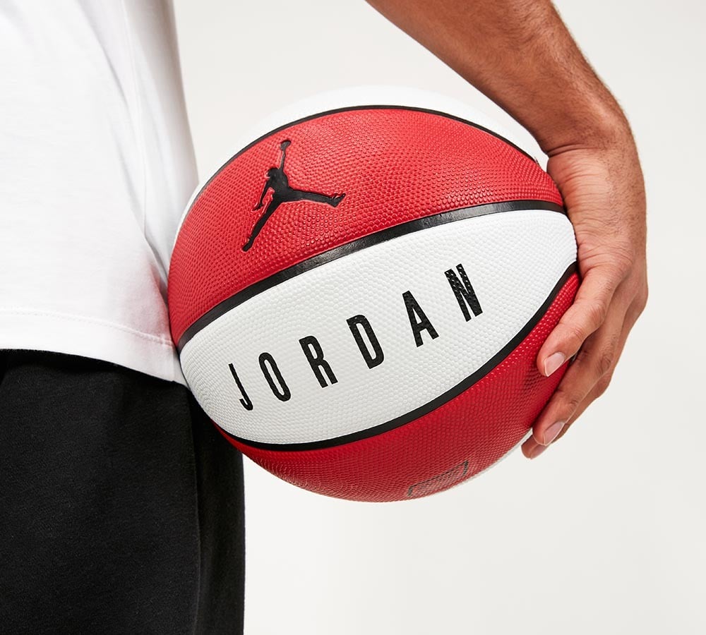 How to Choose the Basketball Ball?