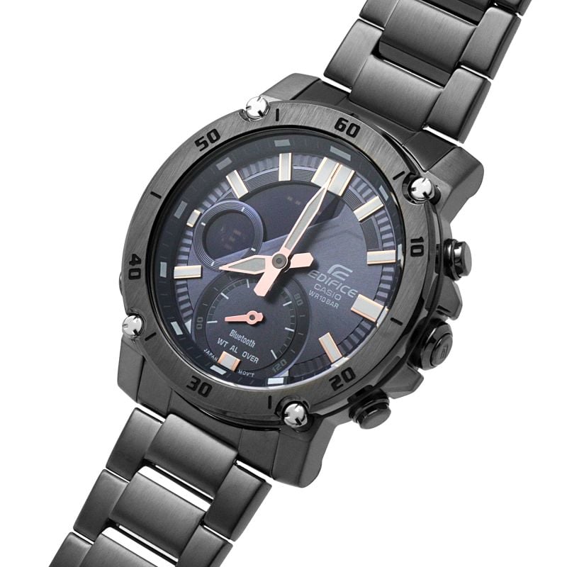 How to Treat the Watch During Vacation?