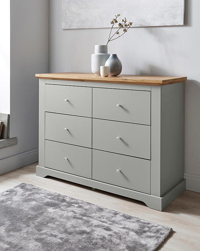 Chest of Drawers. Functionality and Convenience Combined