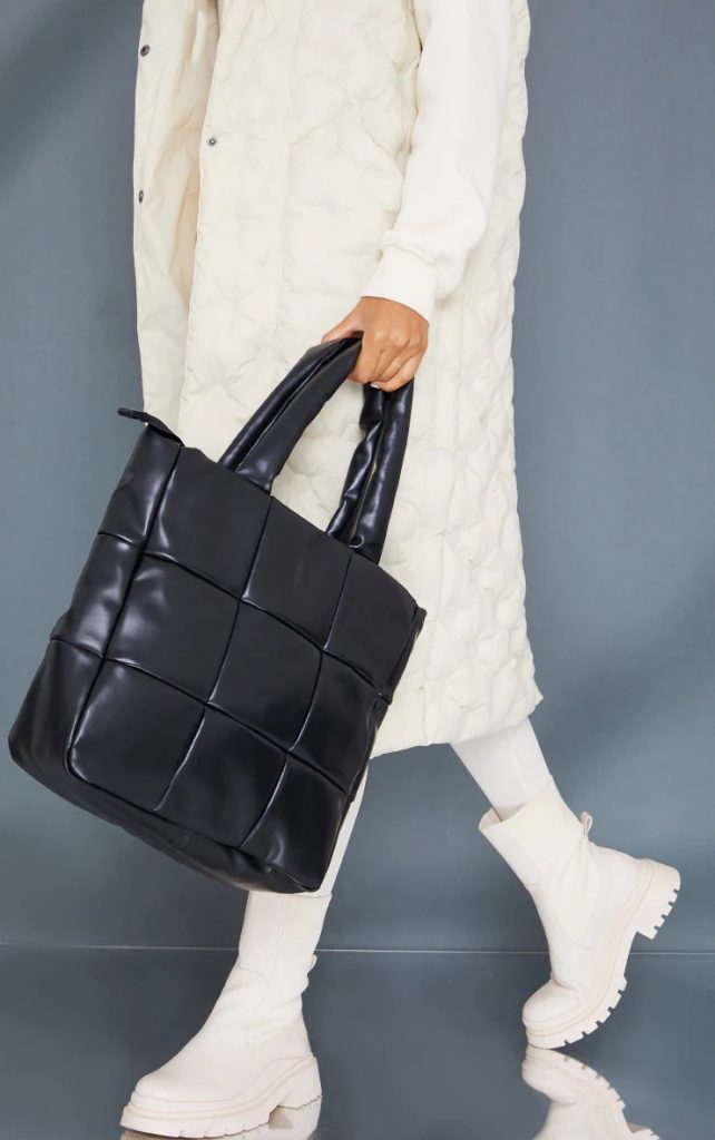 What’s the Difference Between Tote and Shopper Bags? What’s the Difference Between Tote and Shopper Bags?