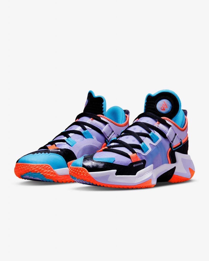 If You Are a Basketball Fan, You Need Special Shoes!