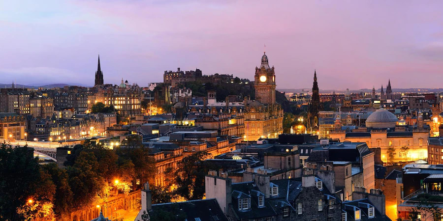 Edinburg. Your Perfect City Break Destination Edinburg. Your Perfect City Break Destination