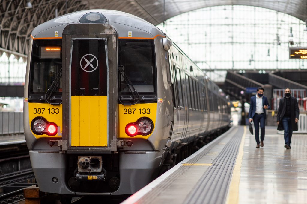 Looking for a Swift Route to Central London? Try Heathrow Express!
