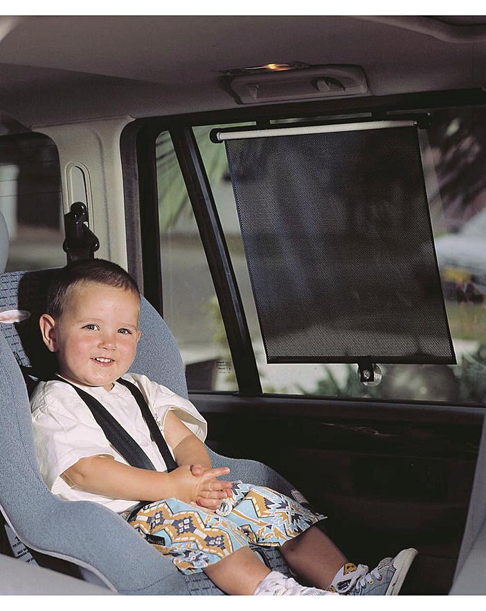 A Proper Car Roller Curtain. Why Is It Still a Good Solution? A Proper Car Roller Curtain. Why Is It Still a Good Solution?