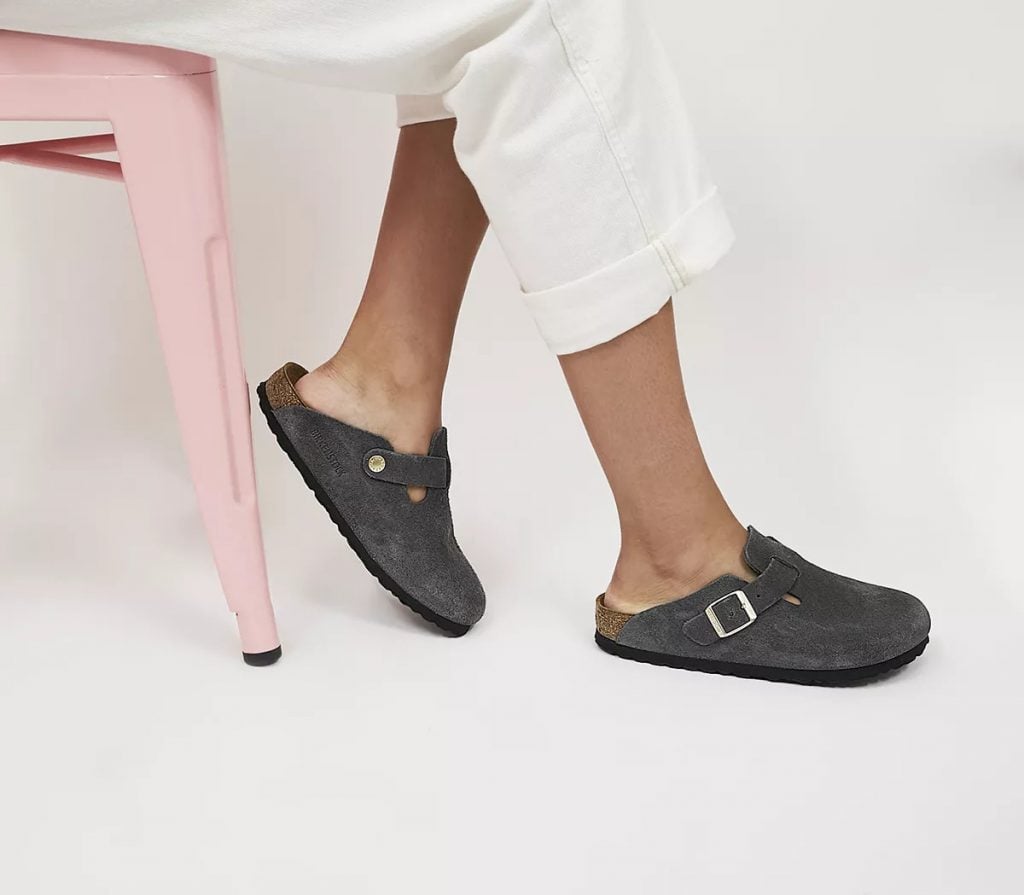 Women Clogs. What Are They?