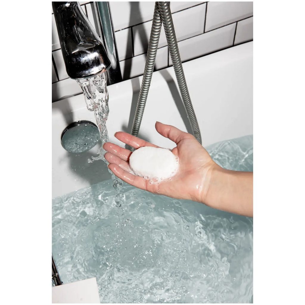 Get a Perfect Relaxing Bath Experience with the Bath Bomb