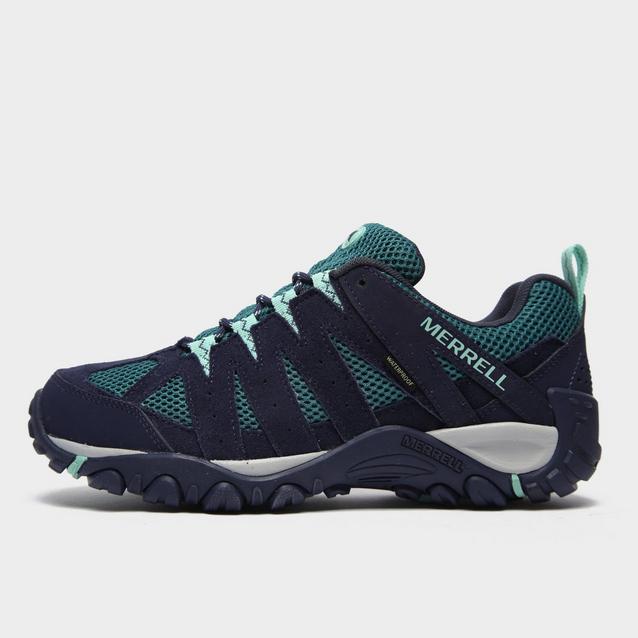 Get to Know How to Select the Proper Trail Shoes for Ladies