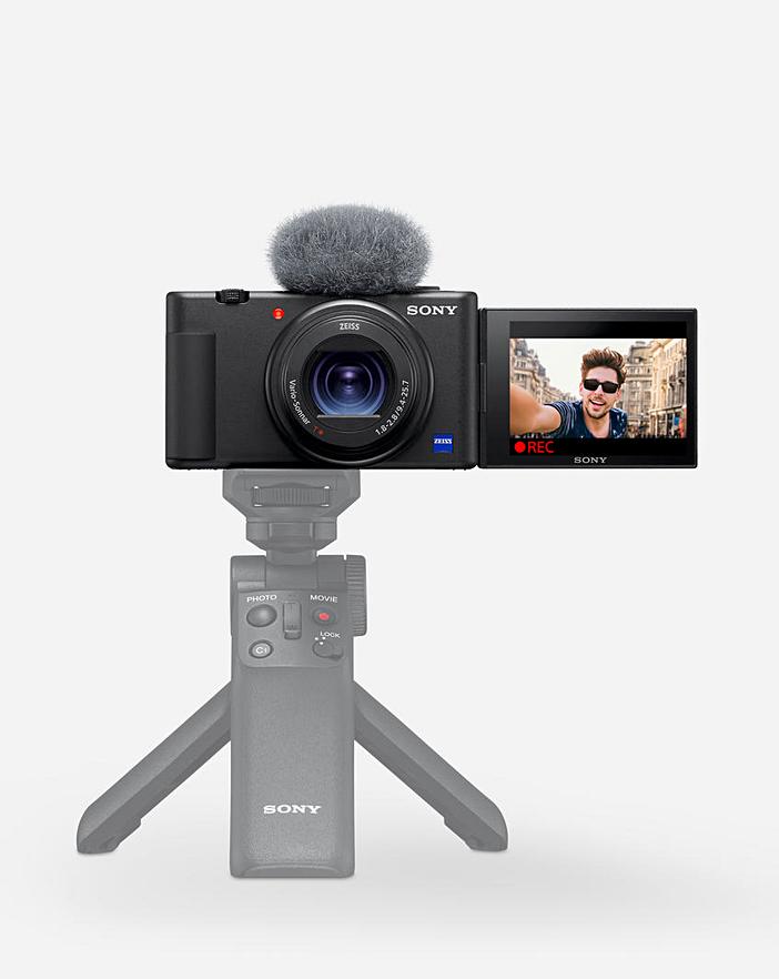 Your Blogging Routine Will Be a Lot Different with Sony Vlog Camera ZV-1 Your Blogging Routine Will Be a Lot Different with Sony Vlog Camera ZV-1
